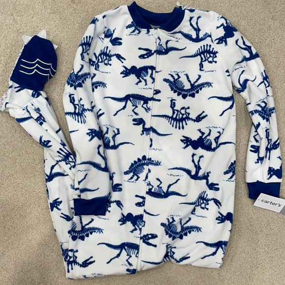 NWT Carter’s Fleece Footed Pajamas - Picture 2 of 11